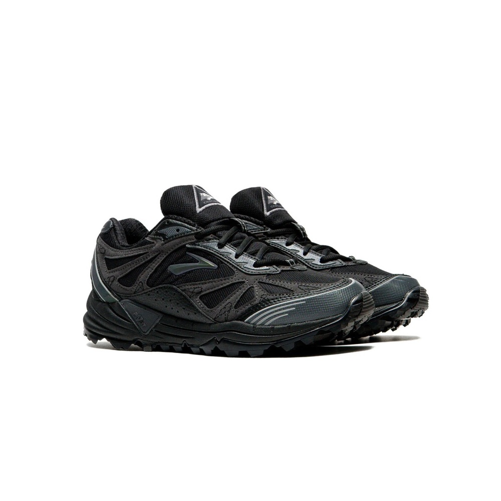 Men’s Brooks cascadia 1 Black Trail Running Shoes size 10.5